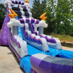 Thunder 19ft Water Slide with attached Pool